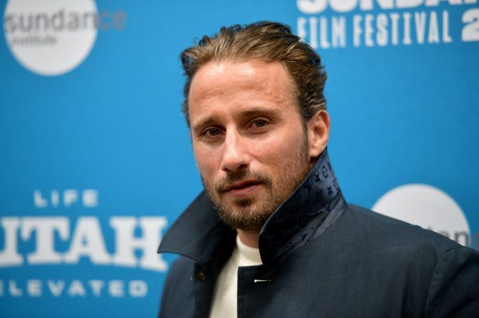 Ook Matthias Schoenaerts bezondigt zich aan spoorlopen