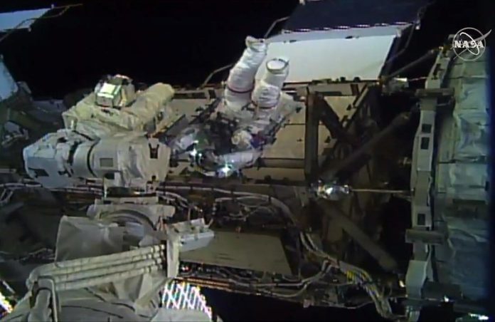 Eerste exclusief vrouwelijke ruimtewandeling is een feit