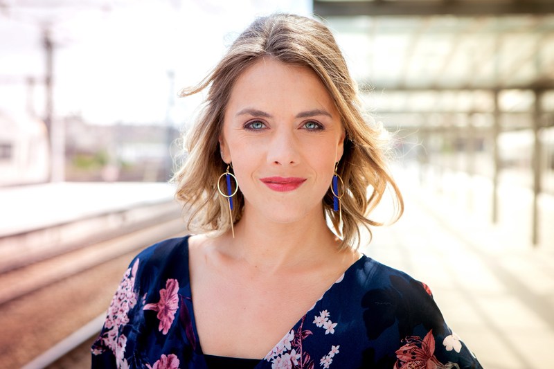 Kaat verdwijnt uit ‘Thuis’ en haar fans zijn radeloos: “Ik kan wel janken van ellende”