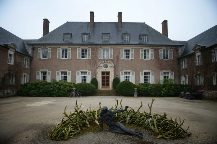 Kasteel van Argenteuil staat te koop