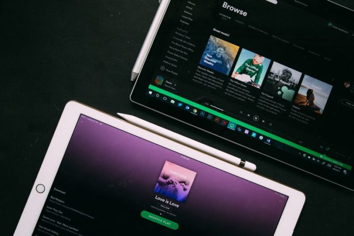 Spotify lokt opnieuw meer betalende klanten
