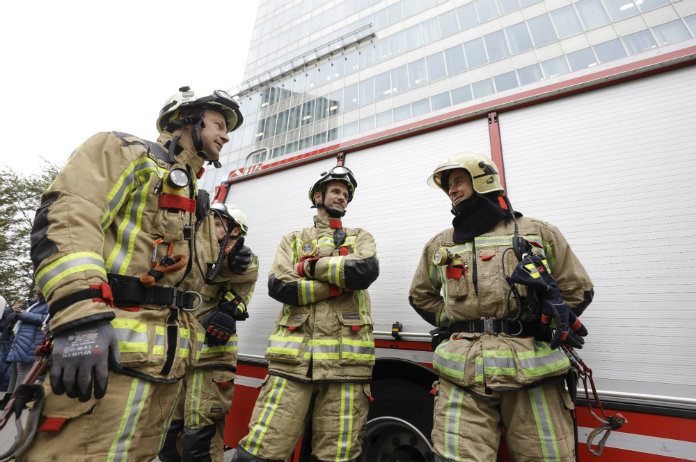 Brandweer bevrijdt meisje uit schooltoilet