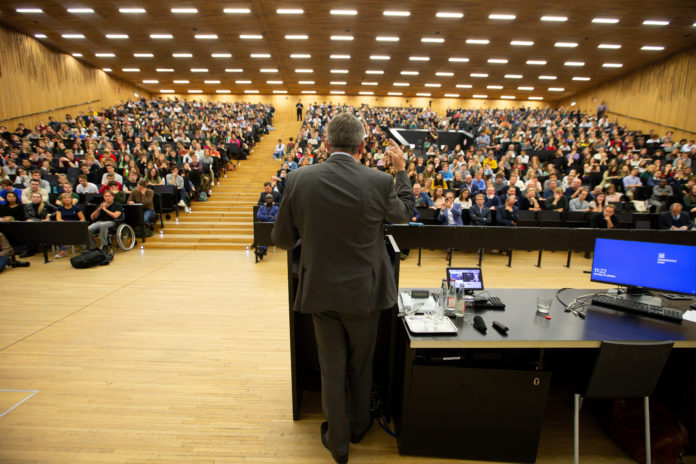 Vlaanderen behoort tot Europese middenmoot op vlak van studiekosten