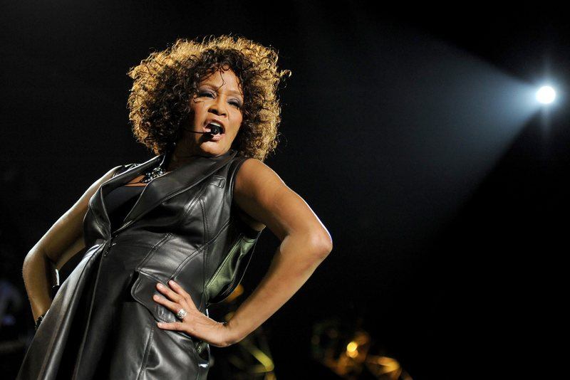 Hartsvriendin Whitney Houston bevestigt dat de twee verboden relatie hadden
