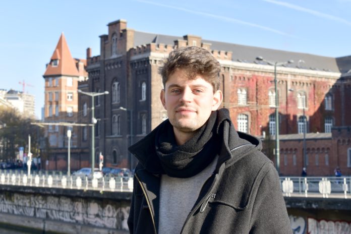 Pendelaar Johannes verklapt: “De combinatie van sporten en geen smartphone bij de hand hebben geeft me rust”