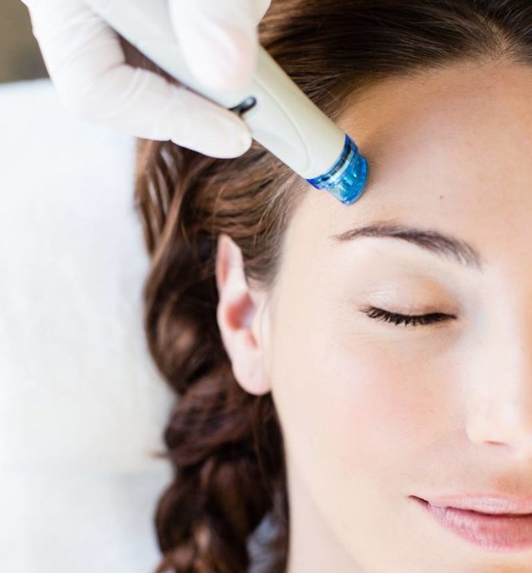 TIPS & TRENDS. HydraFacial, de nieuwe gelaatsverzorging uit Hollywood
