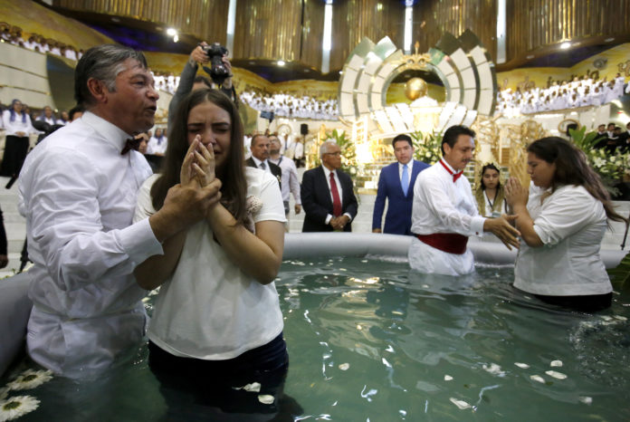 Ruim 1.100 mensen lieten zich vorig jaar ‘ontdopen’