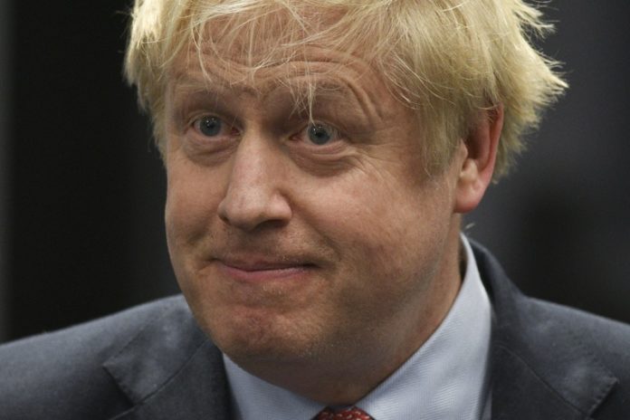 Britse conservatieven behalen absolute meerderheid