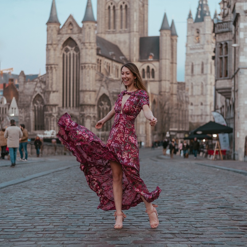 Bij Closet in the Cloud huur je je outfit voor de feestdagen