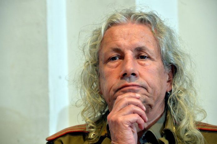 Beeldend kunstenaar Panamarenko overleden