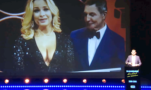 Lachen geblazen met de VOLLEDIGE eindejaarsconference van Xander De Rycke (video)