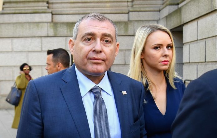 Centrale figuur in zaak-Oekraïne zegt dat Trump van alles op de hoogte was