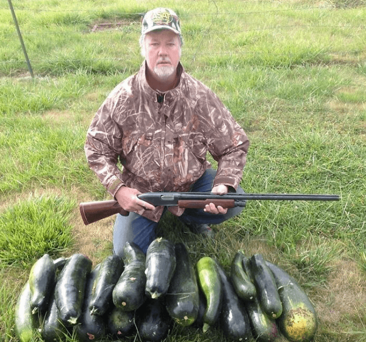 IN BEELD. ‘Vegan Hunters’ schieten op groenten