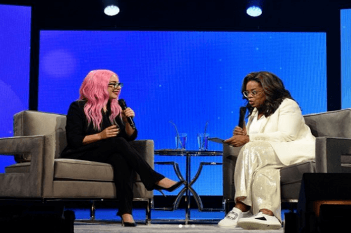 Lady Gaga geeft haar ziel bloot bij Oprah over zelfverminking, antidepressiva en ziekte