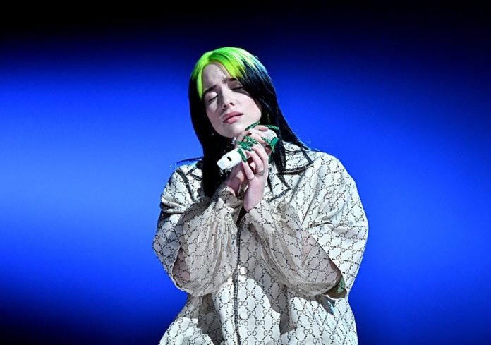 Billie Eilish is het zat: “Houd hier alsjeblieft mee op”