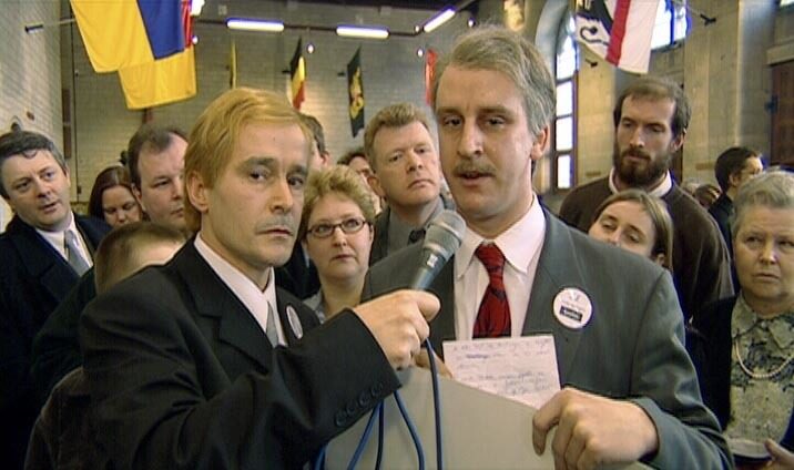 VIDEO. Legendarisch sketchprogramma ‘In de gloria’ wordt 20 jaar