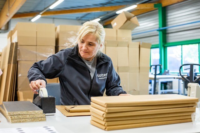 Maatwerkbedrijven dragen ook hun steentje bij in de strijd tegen corona