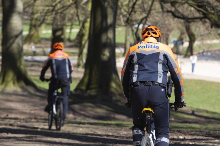 Politie waarschuwt voor nieuw soort oplichters tijdens coronacrisis