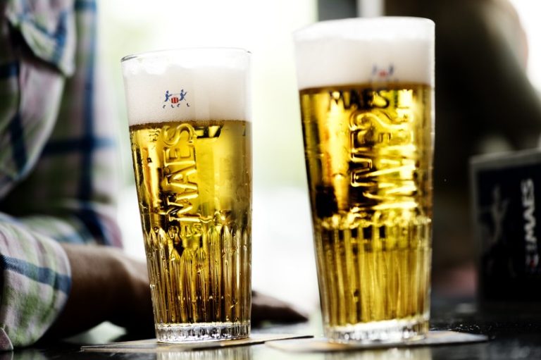 Betaal je pintjes op voorhand dankzij solidariteitsactie