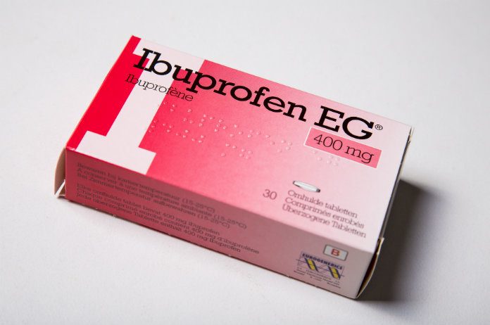 CORONA. Geen wetenschappelijk bewijs dat ibuprofen risico’s inhoudt