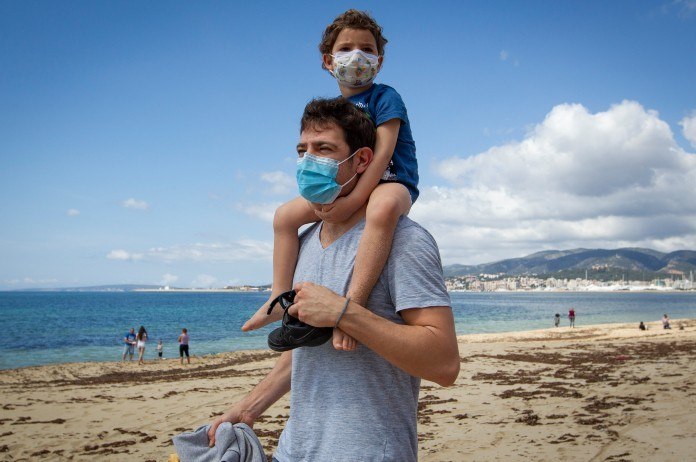 “Kinderen zijn even besmettelijk als volwassenen”