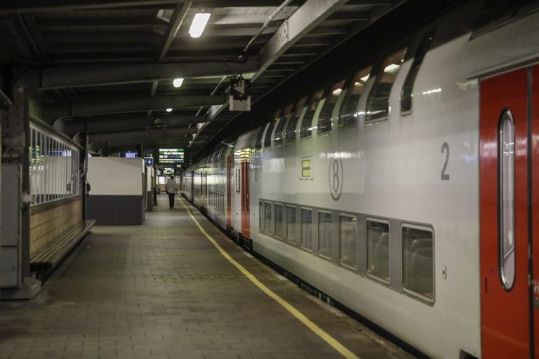 “Verleng Gopassen en Railpassen zolang quarantaine duurt”