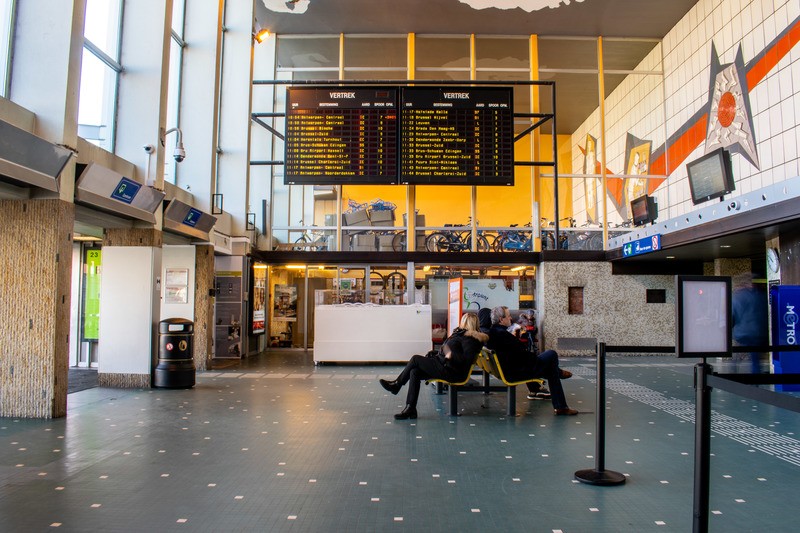 NMBS: “Iedereen zal een mondmasker moeten dragen op de trein”