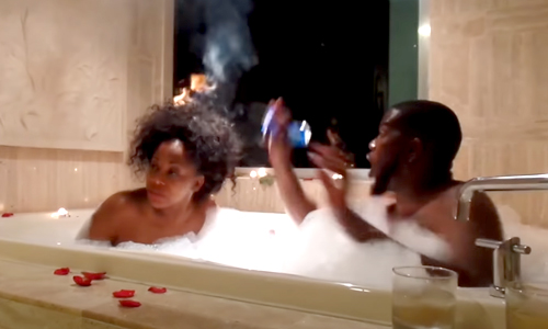 LACHEN: Romantisch momentje in bad loopt STEVIG uit de hand (failcompilaties)