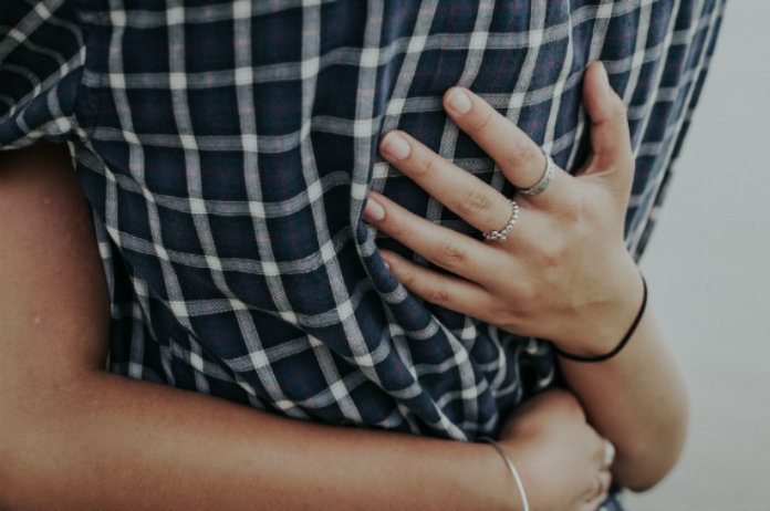 Daarom missen we aanrakingen zo hard