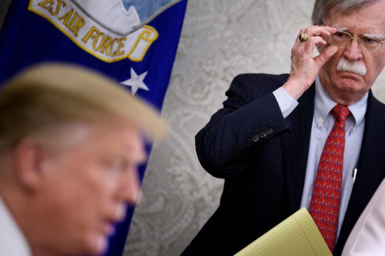 “Trump wilde in 2018 de VS terugtrekken uit NAVO”