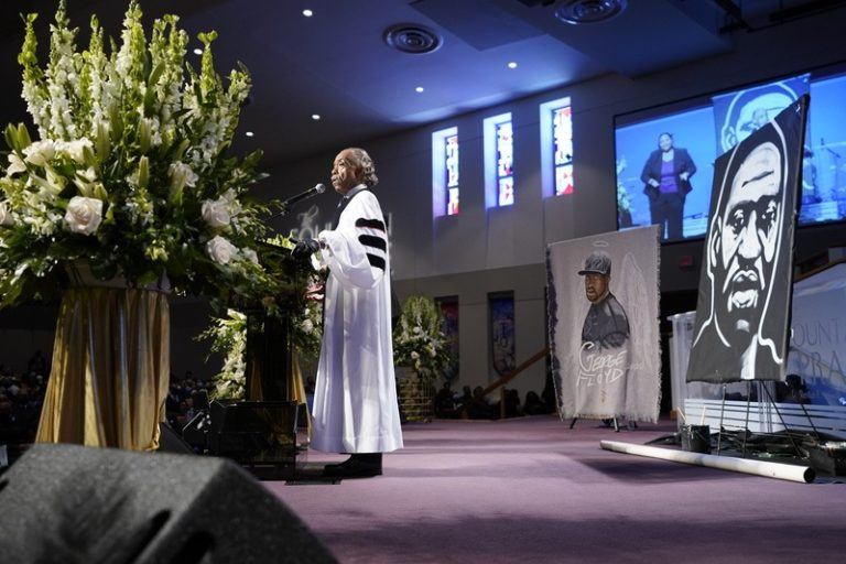 Emotionele begrafenis George Floyd: “Hij zal de wereld veranderen”