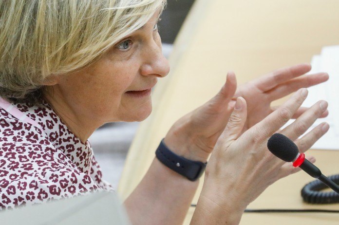 CORONA: Kwetsbare gezinnen krijgen duwtje in de rug