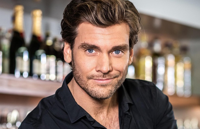 Populaire ‘First Dates’-barman getrouwd: “Dag om nooit te vergeten”