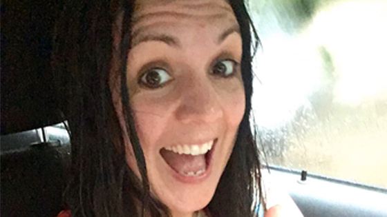 WOOPS: Kletsnatte weervrouw heeft haar lesje nu wel geleerd (foto/video)