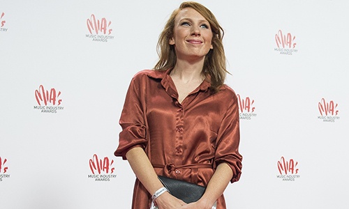 PROFICIAT: Linde Merckpoel kondigt HEUGLIJK nieuws aan (video)