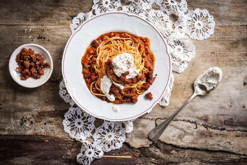Bavet serveert veggie spaghetti’s met De Vegetarische Slager