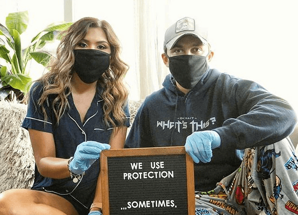 Op deze grappige manieren kondigen mensen komst van ‘coronababy’ aan (foto’s)