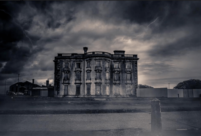 Het engste spookhuis van Ierland staat te koop (foto’s)