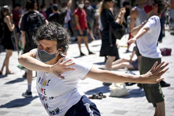 Vlaamse regering lanceert cultuurcoronapremie tot 1.500 euro