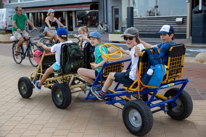 Aantal coronabesmettingen bij jeugdactiviteiten in juli erg laag