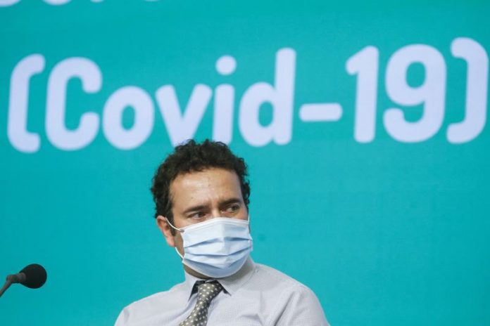 CORONACIJFERS. Dagelijks bijna 350 nieuwe besmettingen