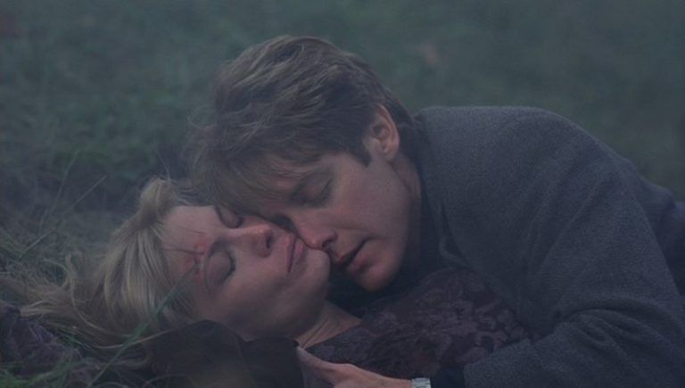 MOVIES. Terug naar de gloriedagen van Holly Hunter: “Ik wist dat ‘Crash’ bepaalde mensen zou choqueren”