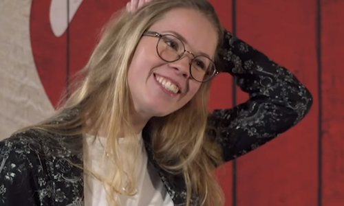 ‘First Dates’-deelneemster verbouwereerd door ‘slechtste openingszin ooit’ (video)