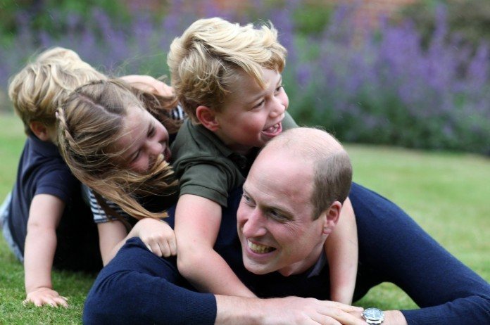 Schattig! Kate Middleton deelt nieuwe foto’s van prins George