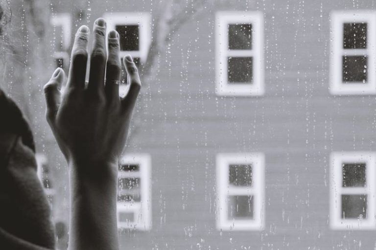 “37 procent Belgen hadden al voor de lockdown psychologische problemen”