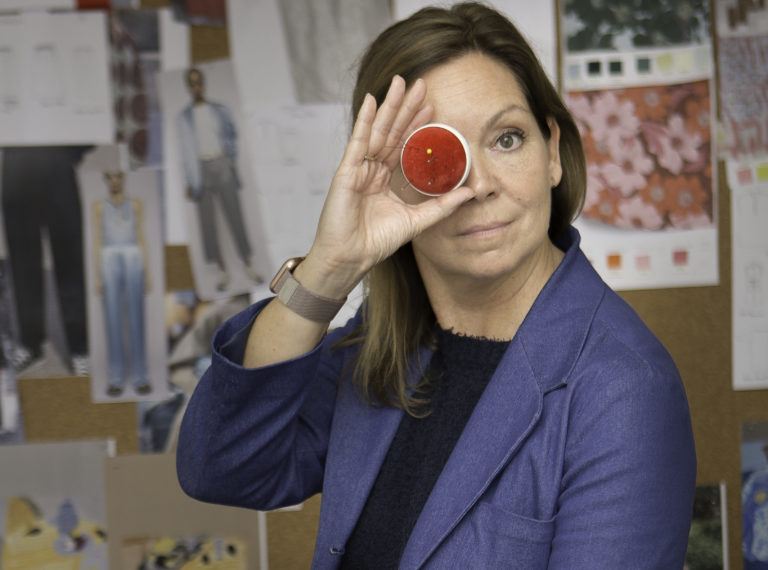 MADE IN BELGIUM. Modeontwerpster Nathalie Vleeschouwer: “Er is niks mis met kledij van een paar jaar oud”
