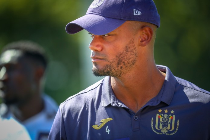 Vincent Kompany stopt als voetballer en wordt coach van Anderlecht
