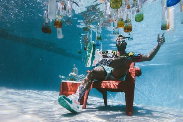 Zin in virtuele verkoeling? Neem een duik in deze luchtfoto’s van zwembaden