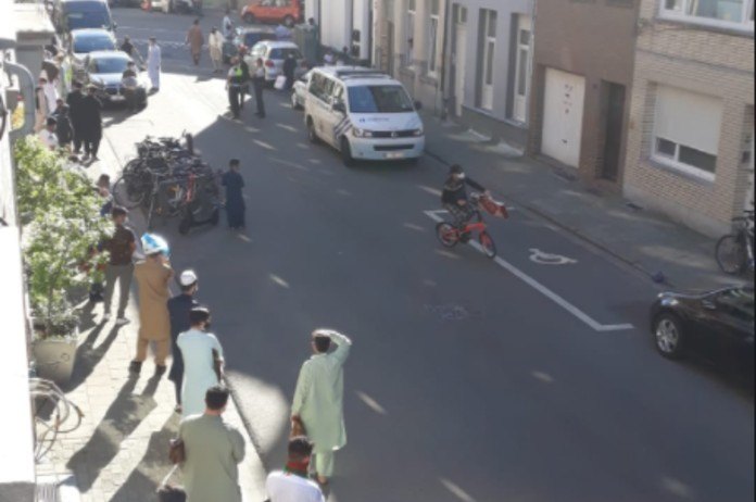 Antwerpse moskeeën dienen klacht in tegen Tom Van Grieken en Vlaams Belang