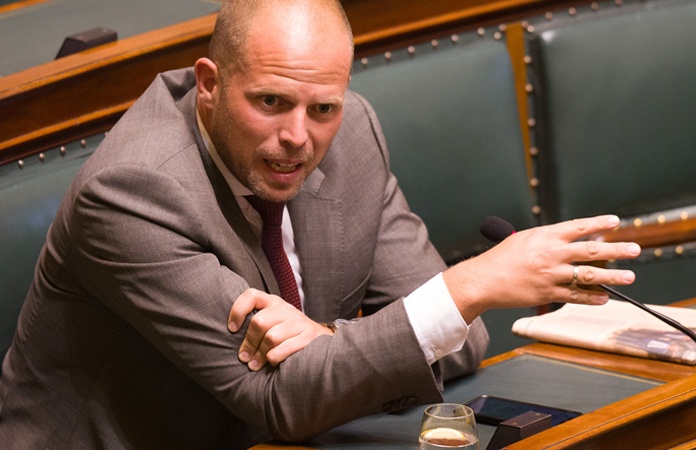 Theo Francken: “Paars-groen is geel-zwart in 2024”